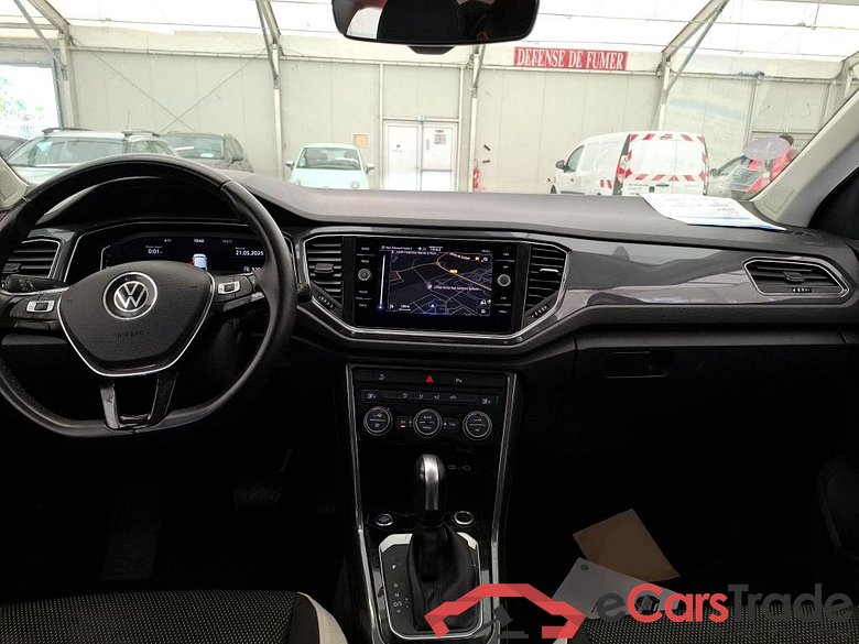 Volkswagen 1.5 TSI 150 EVO CARAT DSG7 VOLKSWAGEN T-Roc / 2017 / 5P / SUV 1.5 TSI 150 EVO CARAT DSG7 #5