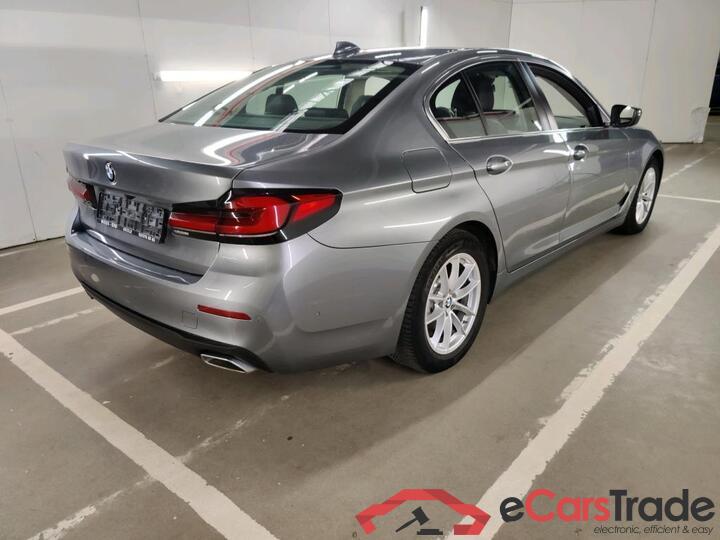 BMW 5 Reeks Berline 5 Reeks Berline 520i Aut. (Mild Hybrid) 120kW/163pk  4D/P Auto-8 #4
