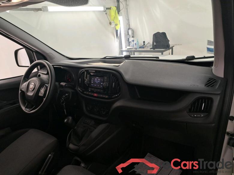Fiat  Doblò Pro Lounge Fourgon 1.3 Multijet 95CV BVM5 E6dT #5