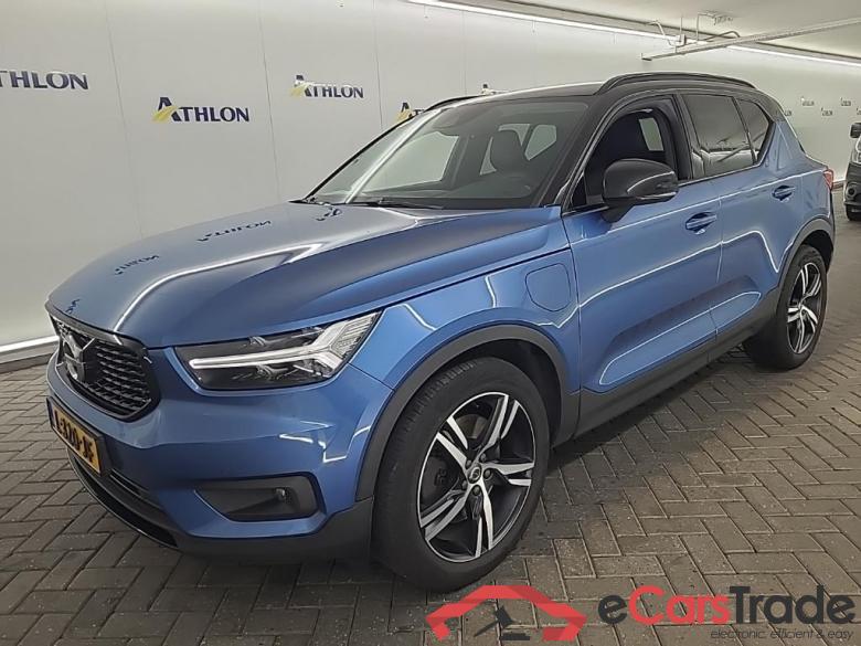 VOLVO XC40 Recharge T4 R-Design Expression 5D 155kW #1