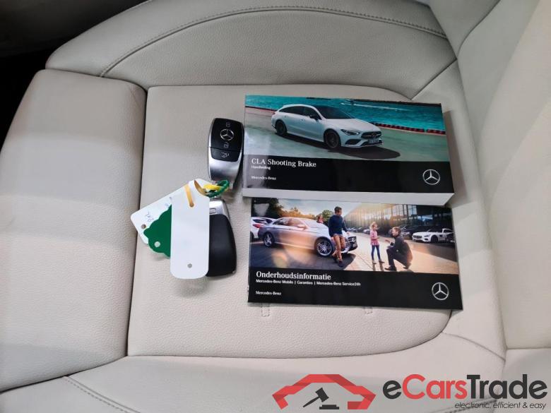 Mercedes CLA SB '19 Mercedes-Benz CLA Shooting Brake CLA 200 d DCT 5d #4