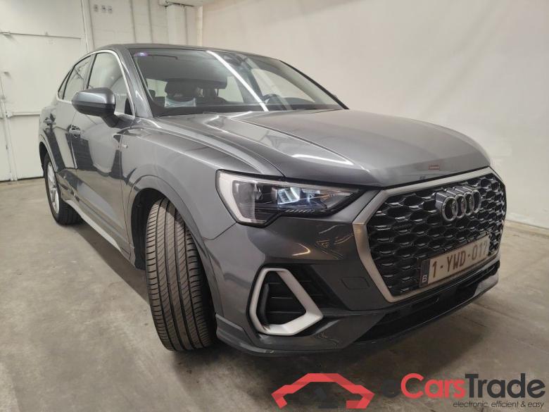 Audi Q3 Sportback 35 TDI S tronic Quattro S Line 5d #3