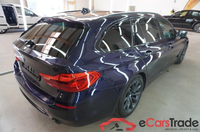 BMW 5-Serie Touring ´16 Baureihe 5 Touring 520 d Sport Line 2.0 140KW AT8 E6dT #2