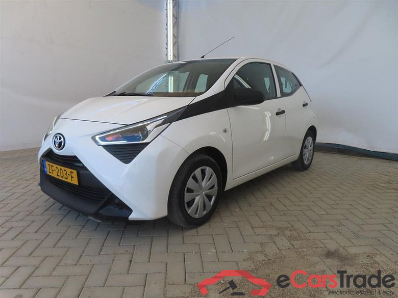 TOYOTA Aygo 1.0 VVT-i x-fun #1