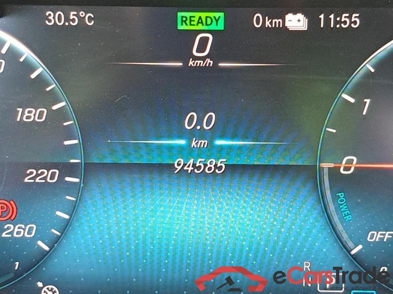 Mercedes GLC 300 de 4MATIC Clase GLC GLC 300 de 4Matic (253.911)AMG 2.0 AMG Line 305CV AT9 E6d #5