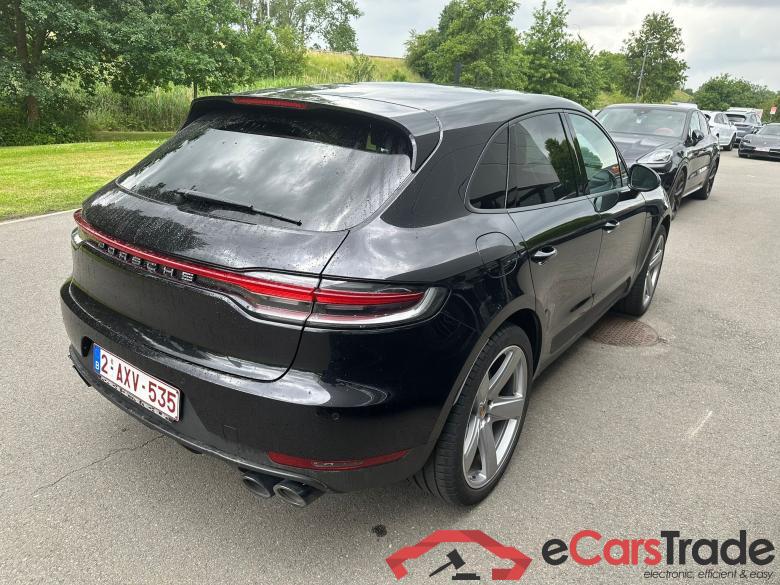 PORSCHE Macan  #2