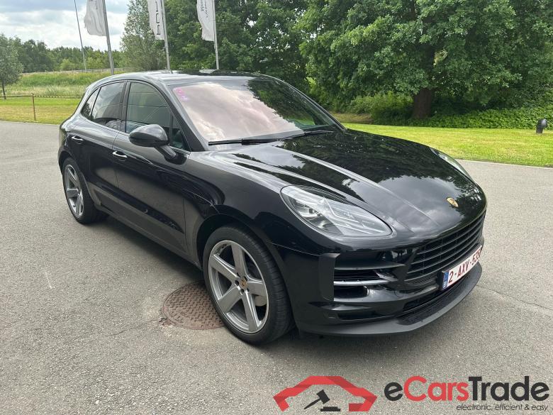 PORSCHE Macan  #4