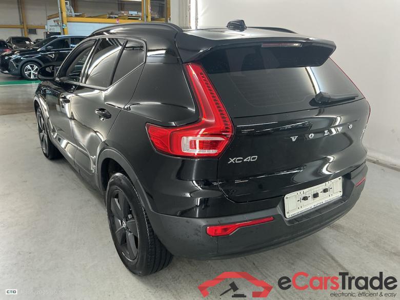 VOLVO XC40 1.5 T2 GEARTRONIC MOMENTUM CORE Park Assist #3