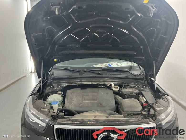 VOLVO XC40 1.5 T2 GEARTRONIC MOMENTUM CORE Park Assist #6