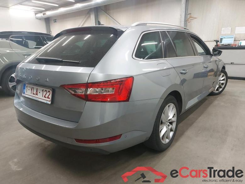 SKODA - SKO SUPERB COMBI CRTDI 120PK DSG7 Style Pack Style Premium II & LED+ & Corporate Plus & Canton Sound #2