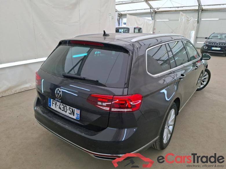 Volkswagen 1.4 TSI DSG HYBRIDE RECHARGEABLE SW GTE VOLKSWAGEN Passat SW / 2019 / 5P / Break 1.4 TSI DSG HYBRIDE RECHARGEABLE SW GTE #3