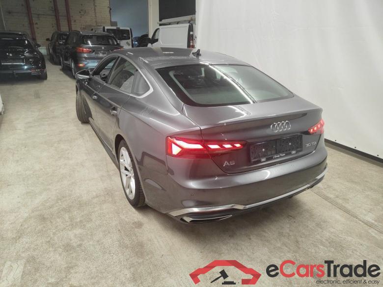 Audi A5 Sportback 30 TDI S tronic Bus. Ed. S Line 5d #4