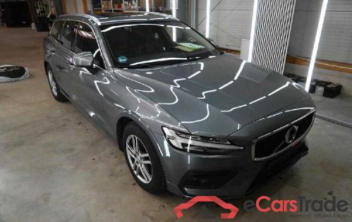 Volvo V60 ´18 V60 Kombi Momentum Pro 2.0 D3 110KW MT6 E6dT #1