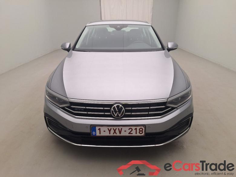 VW, Passat FL'19, Volkswagen Passat 1.4 TSI GTE Business DSG 4d #1