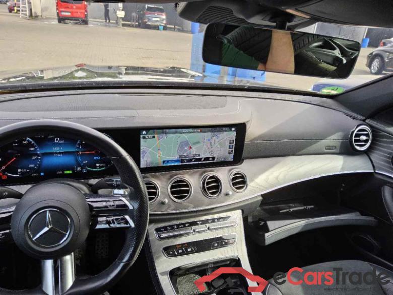 Mercedes E300e Facelift Hybrid 333Hp AMG Aut. LED-Multibeam Widescreen Navi Ambient 1/2 Sport-Leather-Alcantara KeylessGo Сamera Klima PDC ... #6