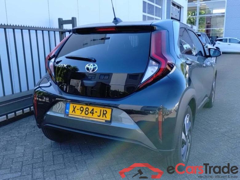 TOYOTA Aygo X 1.0 VVT-i MT Pulse #4