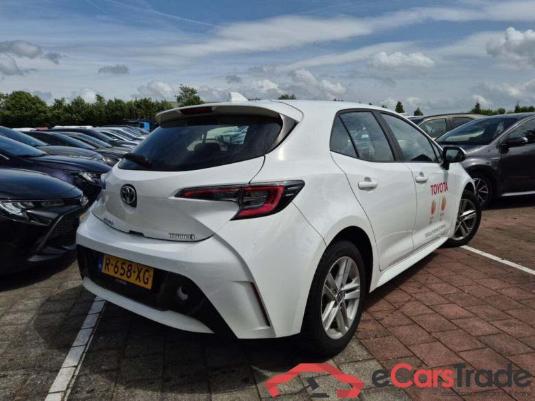 TOYOTA COROLLA 1.8 Hybrid Active #4
