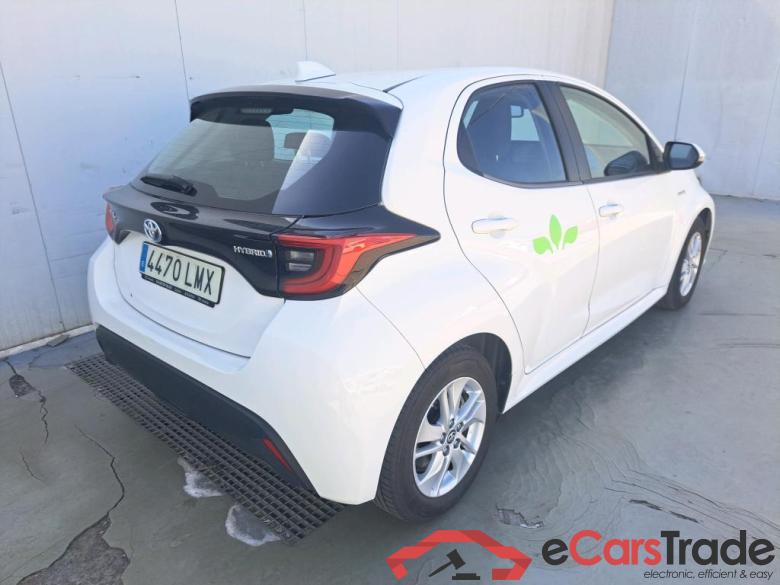 Toyota 1.5 120H Active Tech TOYOTA Yaris / 2020 / 5P / berlina con portón 1.5 120H Active Tech #2