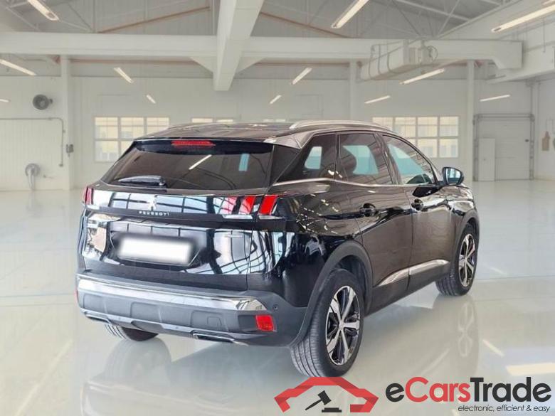 Peugeot 47 PEUGEOT 3008 / 2016 / 5P / SUV BLUEHDI 130 EAT8 SeS GT LINE #2