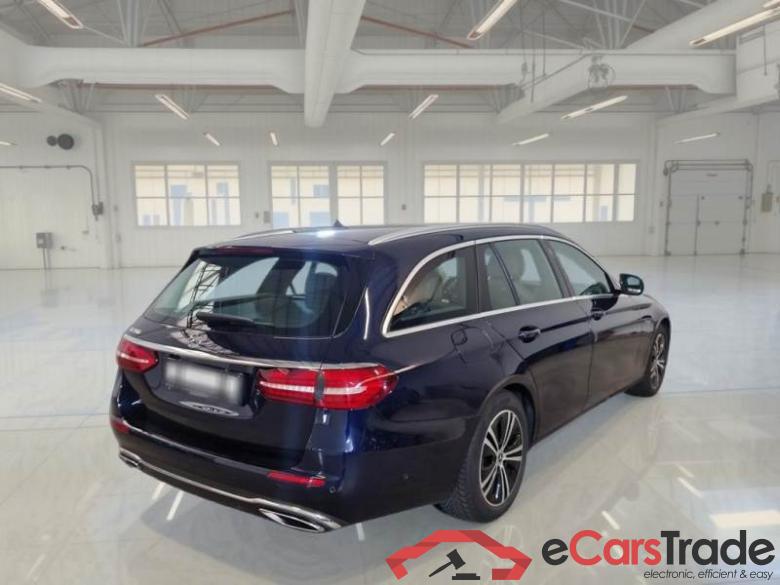 Mercedes 20 MERCEDES-BENZ CLASSE E / 2020 / 5P / STATION WAGON E200 EQ-BOOST BUSINESS SPORT #2
