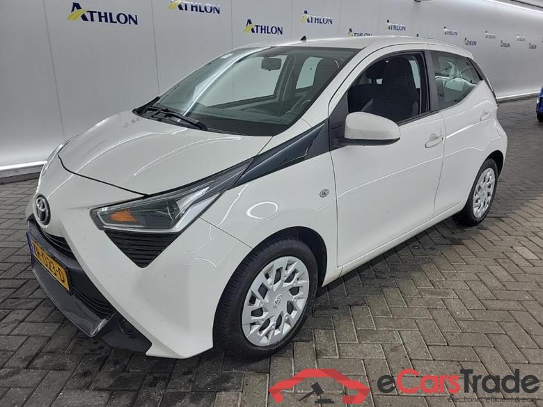 TOYOTA Aygo 1.0 VVT-i x-play limited 5D 53kW uitlopend #1
