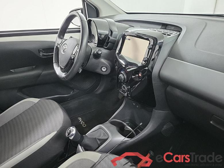 TOYOTA Aygo 1.0 VVT-i x-play limited 5D 53kW uitlopend #6