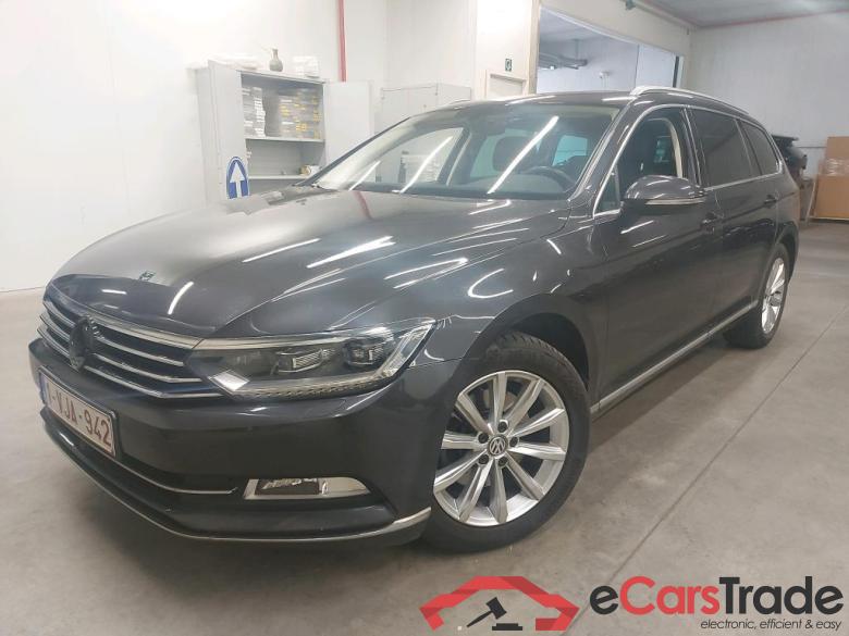 VOLKSWAGEN - VW  PASSAT VARIANT TDI 150PK DSG7 Highline Business Pack Premium & Area View & App Connect GPS #1
