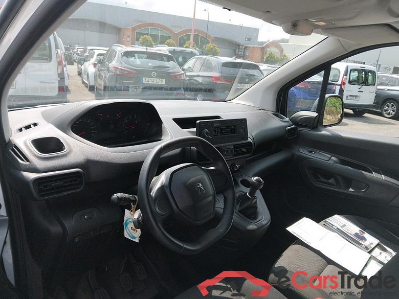 Peugeot Pro Standard 600kg BlueHDi 73kW PEUGEOT Partner / 2018 / 3P / furgón derivado de turismo Pro Standard 600kg BlueHDi 73kW #3