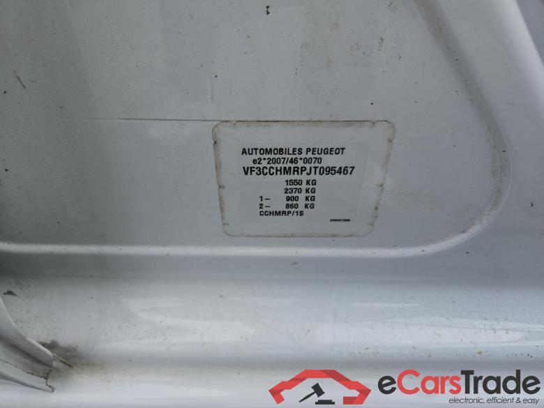PEUGEOT 208 61 kW #2