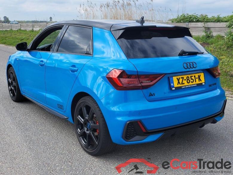 AUDI A1 SPORTBACK 30 TFSI S Line edition one #3