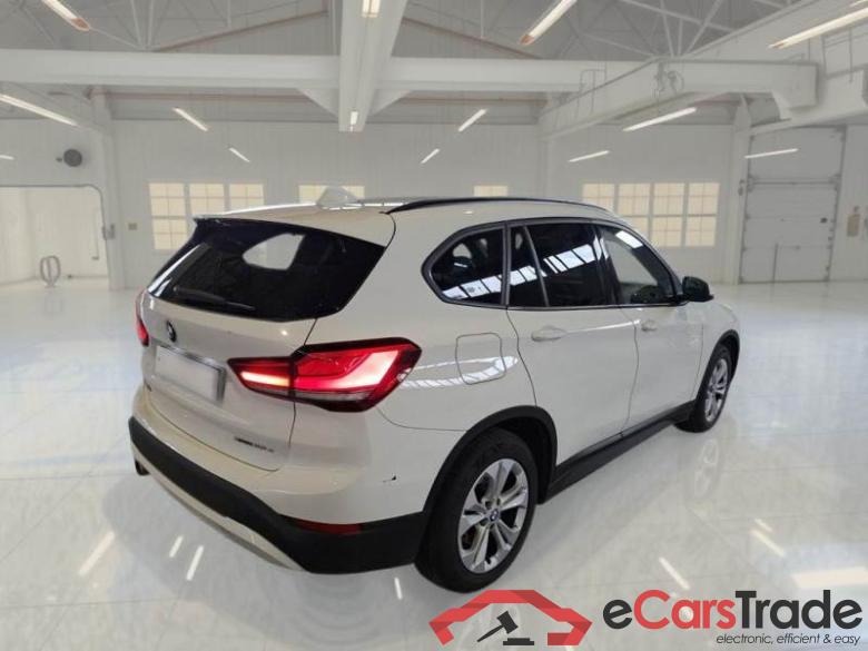 BMW 49 BMW X1 / 2019 / 5P / SUV XDRIVE 25E BUSINESS ADVANTAGE AUTOMATICO #2