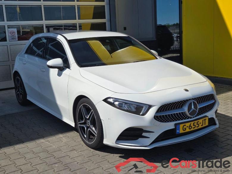 MERCEDES-BENZ A-KLASSE 180 Business Solution AMG #2