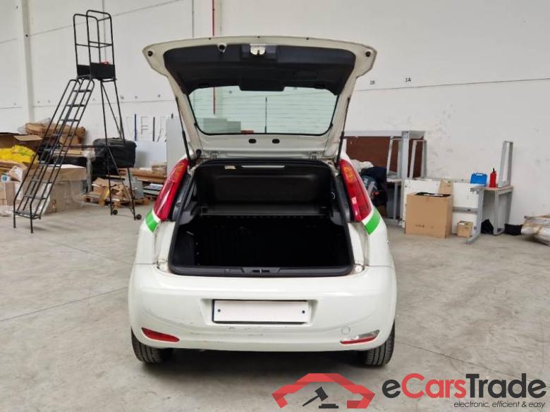 Fiat 7 FIAT PUNTO / 2011 / 5P / BERLINA VAN 1.3 MJET 95CV 4POSTI(N1)SeS E6 #5