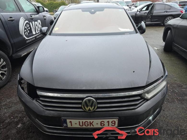 Volkswagen Passat Variant 1.6 TDI Highline Business DSG-7 5d !!! Technical Issue !!! #1