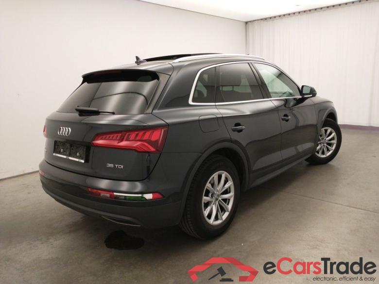 Audi Q5 Business Edition 35 TDI 5d #5