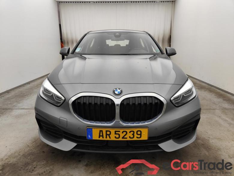 BMW 1 HATCH DIESEL - 2019 118 dA 150hp (EU6AP) 5d #1