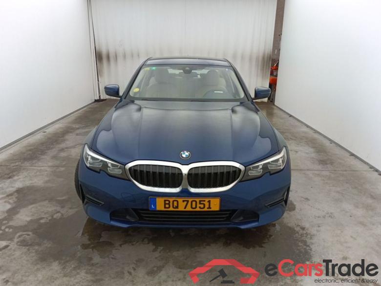 BMW 3 DIESEL - 2019 318 d 150 AdBlue (EU6d-TEMP) 4d Auto #1