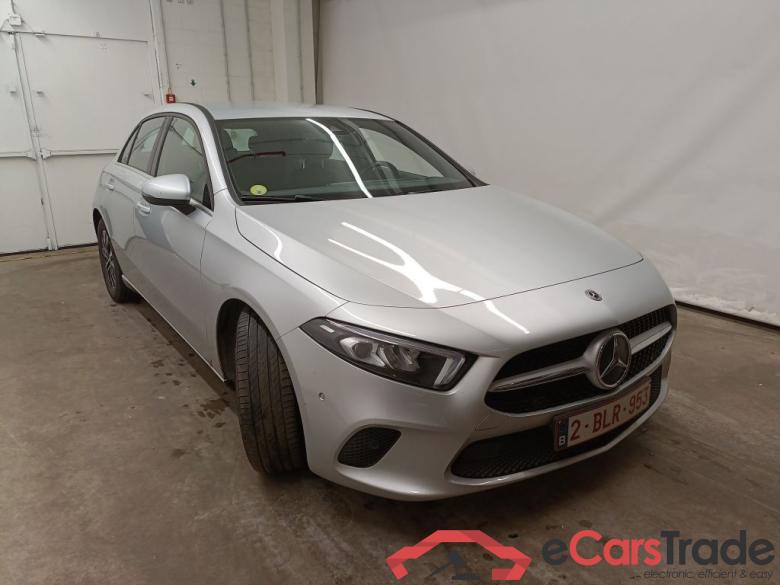 Mercedes-Benz A-Klasse A 180 d Business Solution Aut. 5d #2