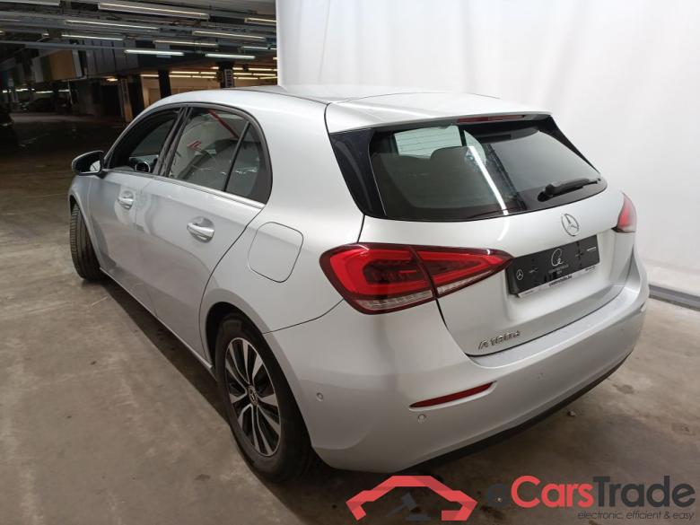 Mercedes-Benz A-Klasse A 180 d Business Solution Aut. 5d #3