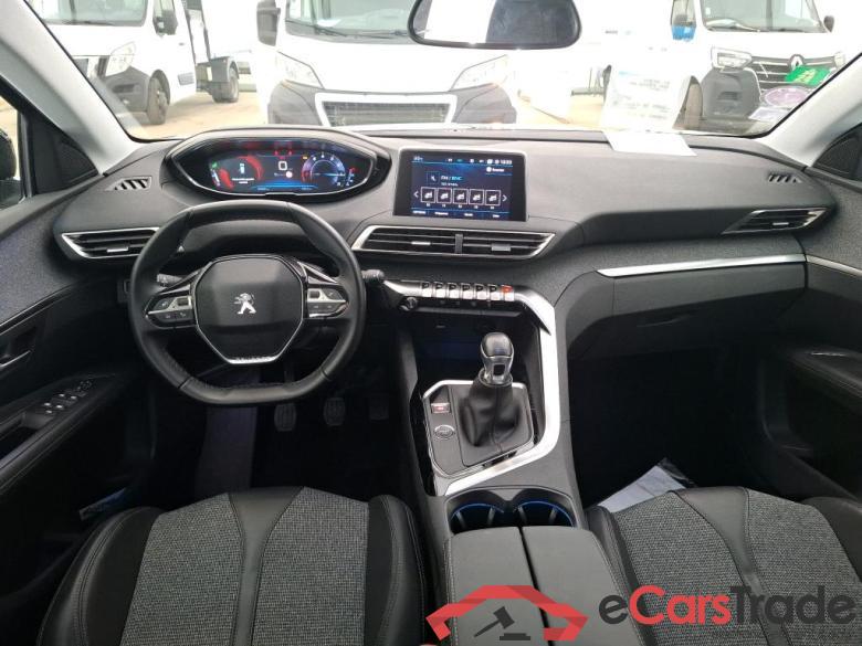 Peugeot Puretech 130 S&S ALLURE 3008 Allure 1.2 PureTech 130CV BVM6 E6 #5