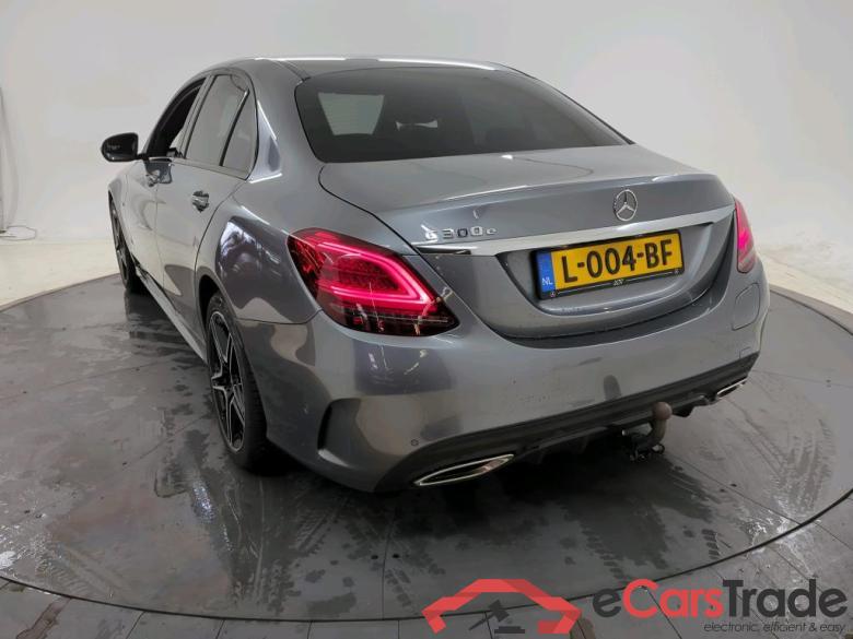 MERCEDES-BENZ C-KLASSE 300 e Bns Sol. AMG #4