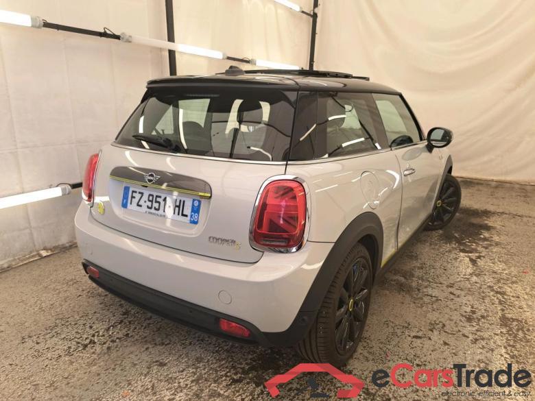 Mini Cooper SE Finition Greenwich 184 ch BVA MINI Mini / 2014 / 3P / Berline Cooper SE Finition Greenwich 184 ch BVA #3