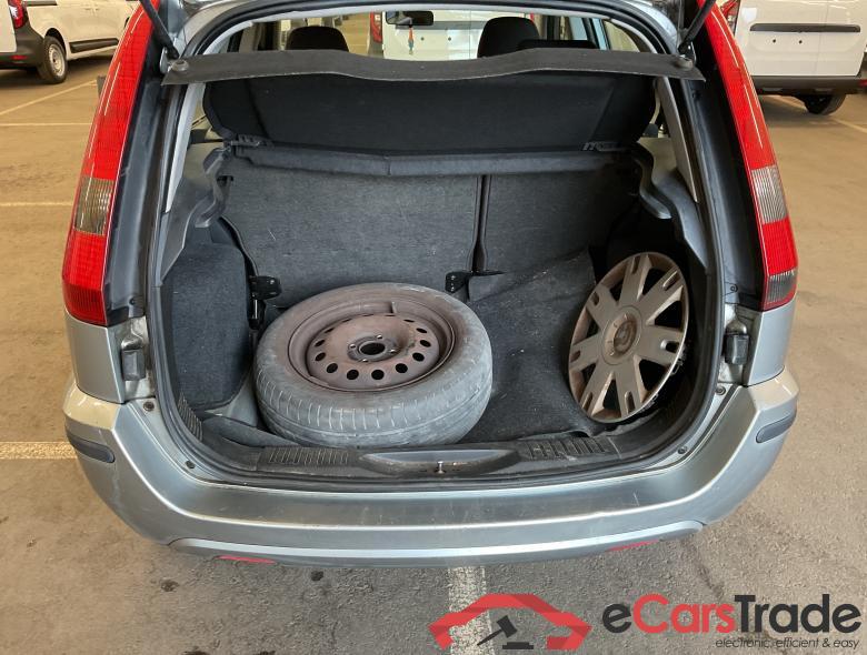 FORD Fiesta Fiesta 1.4 Turbo TDCi Ambiente #2