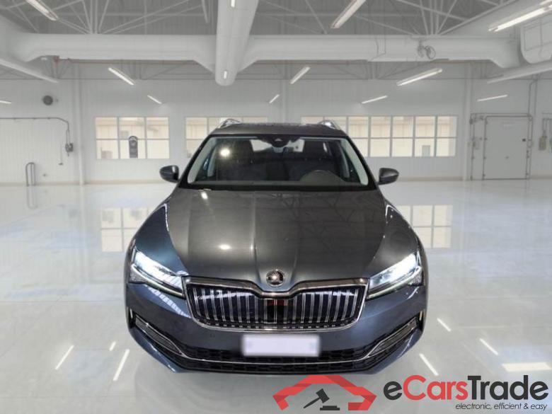 Skoda 23 SKODA SUPERB WAGON / 2019 / 5P / STATION WAGON 1.4 TSI PLUG-IN HYBRYD EXECUTIVE DSG #6