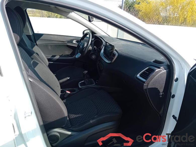 Kia 1.0 T-GDi 74kW (100CV) Drive (CX) KIA Ceed / 2018 / 5P / berlina con portón 1.0 T-GDi 74kW (100CV) Drive (CX) #6
