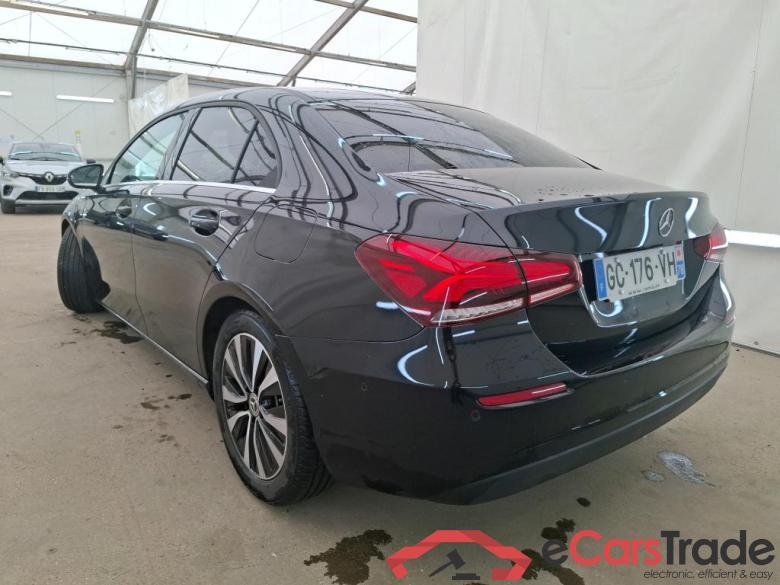 Mercedes A 180 d Business Line 8G-DCT MERCEDES-BENZ Classe A Berline / 2018 / 4P / Berline A 180 d Business Line 8G-DCT #2