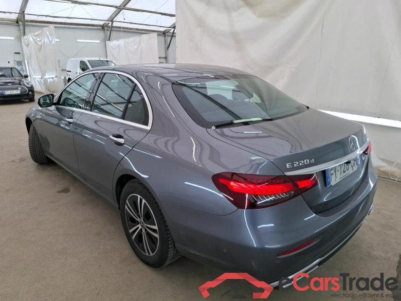 Mercedes 2.0 E 220 D AVANTGARDE LINE AUTO MERCEDES-BENZ Classe E Berline / 2020 / 4P / Berline 2.0 E 220 D AVANTGARDE LINE AUTO #2
