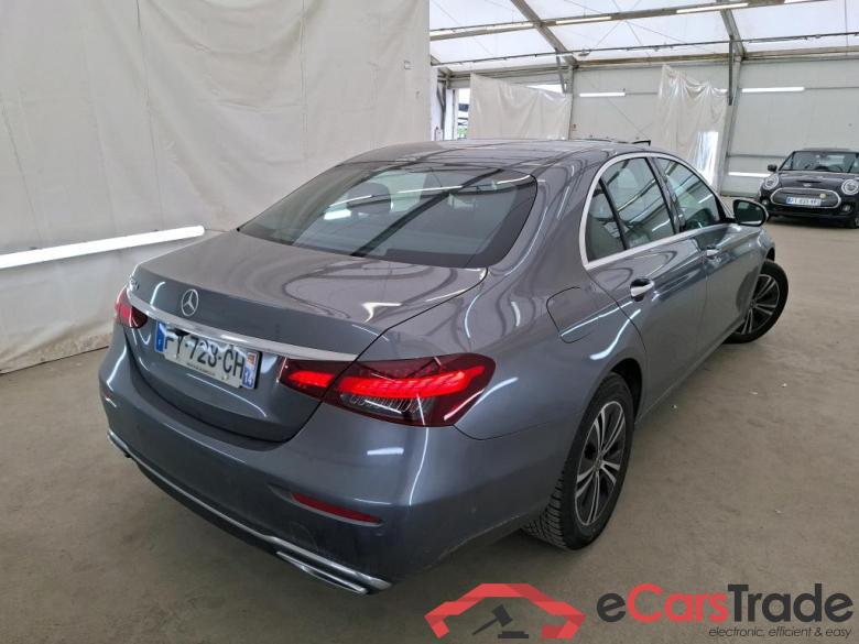 Mercedes 2.0 E 220 D AVANTGARDE LINE AUTO MERCEDES-BENZ Classe E Berline / 2020 / 4P / Berline 2.0 E 220 D AVANTGARDE LINE AUTO #3