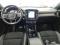 preview Volvo XC40 #4