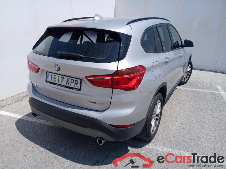 BMW sDrive18dA Business (AC) BMW X1 / 2015 / 5P / todoterreno sDrive18dA Business (AC) #2